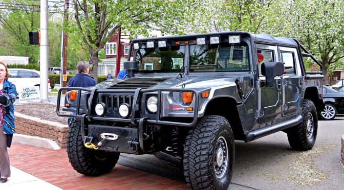Hummer H1 Alpha at Hopewell Cruise Night